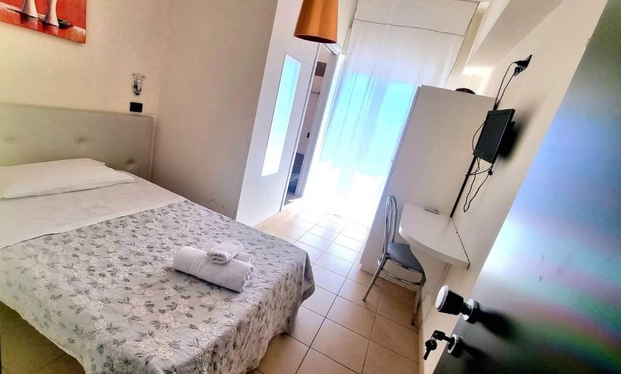 Hotel Bisanzio Cervia Kültér fotó