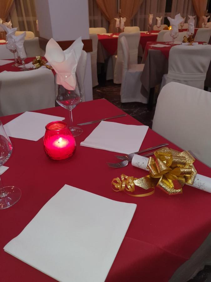 Hotel Bisanzio Cervia Kültér fotó