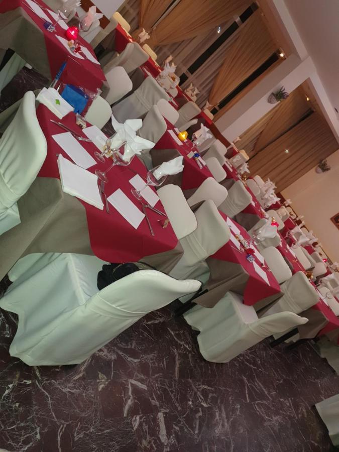 Hotel Bisanzio Cervia Kültér fotó